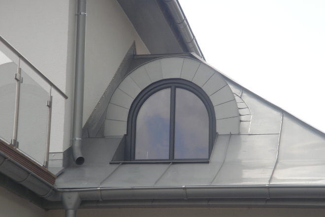 Private Wohn- und Geschäftshäuser